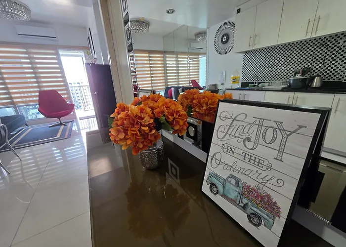 Sea Residences Towere-f By Ezstays 아파트